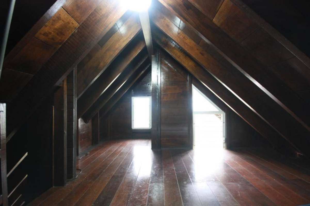 Spacious Mountain Home with Large Lot in Altos del Castillo - View 4