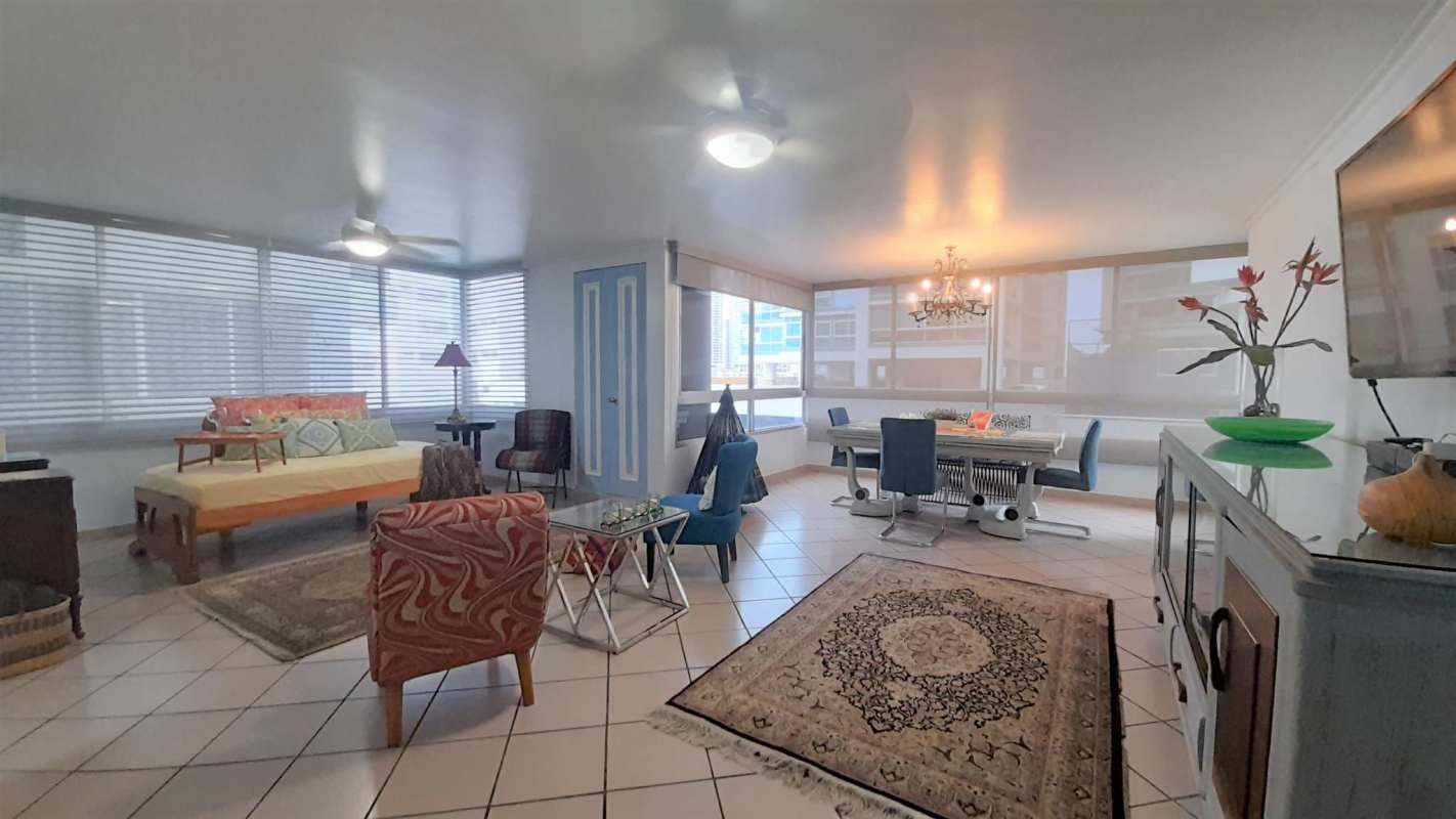 Dining area connected to living room with balcony Bahia Marbella Panama City