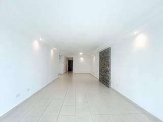 Apartment for Sale in San Francisco - 3 bedrooms