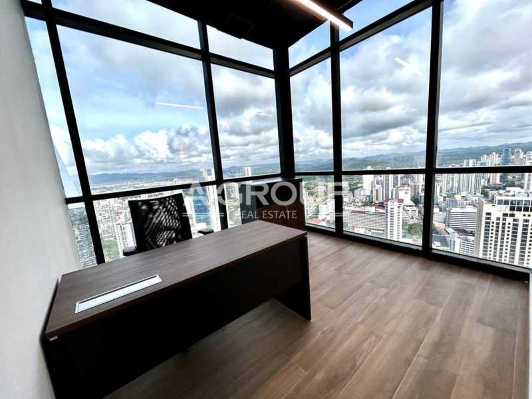Corner office city skyline floor-to-ceiling windows PH TowerBank Panama