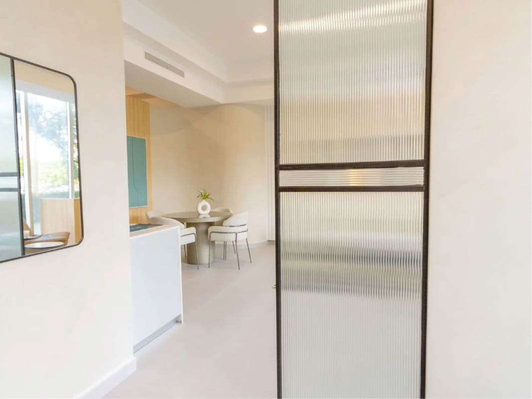 Bright studio apartment with open kitchen and dining area in Sky Park Bella Vista