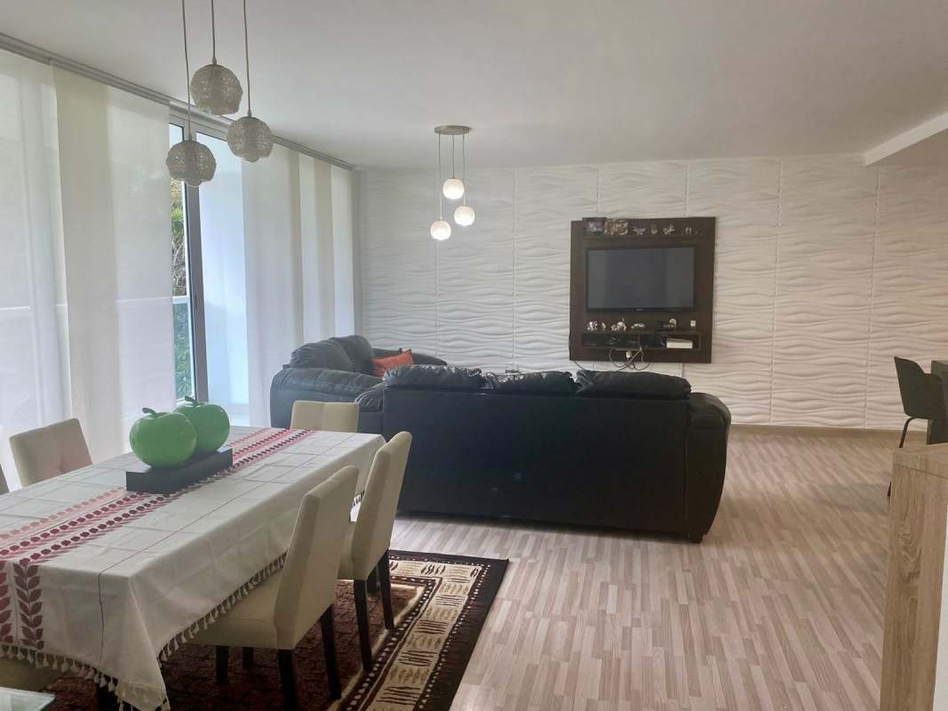 Open kitchen with mosaic backsplash, granite countertops, appliances PH Clayton Park Clayton Panama