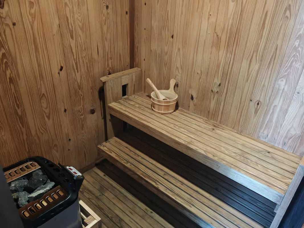 Game room with pool table, ping pong, panoramic ocean and city views in PH Villa del Mar Panama