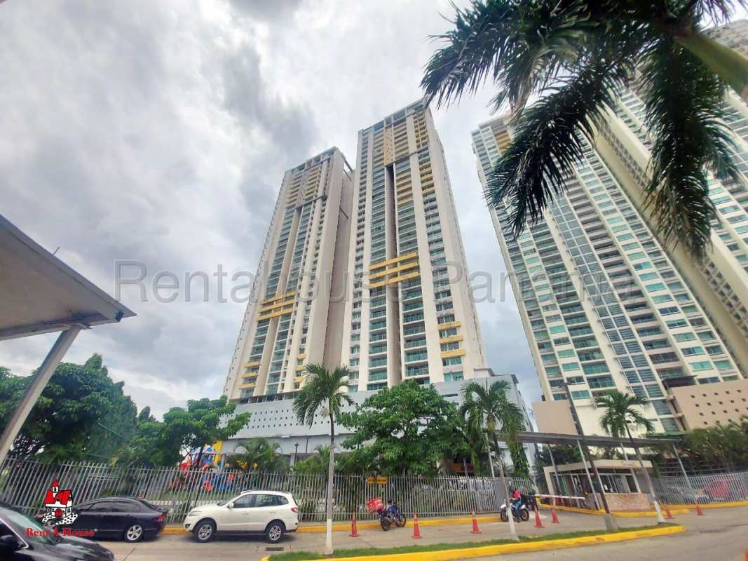 Modern residential tower PH Terramal with playground and greenery in San Francisco Panama City