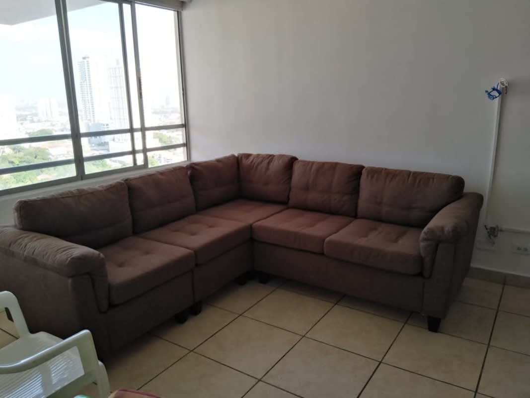 Kitchen with granite countertops and wood cabinets apartment PH Victoria Hills Panama for rent