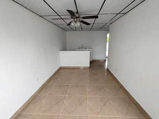 House for Sale in 24 de Diciembre - 2 bedrooms