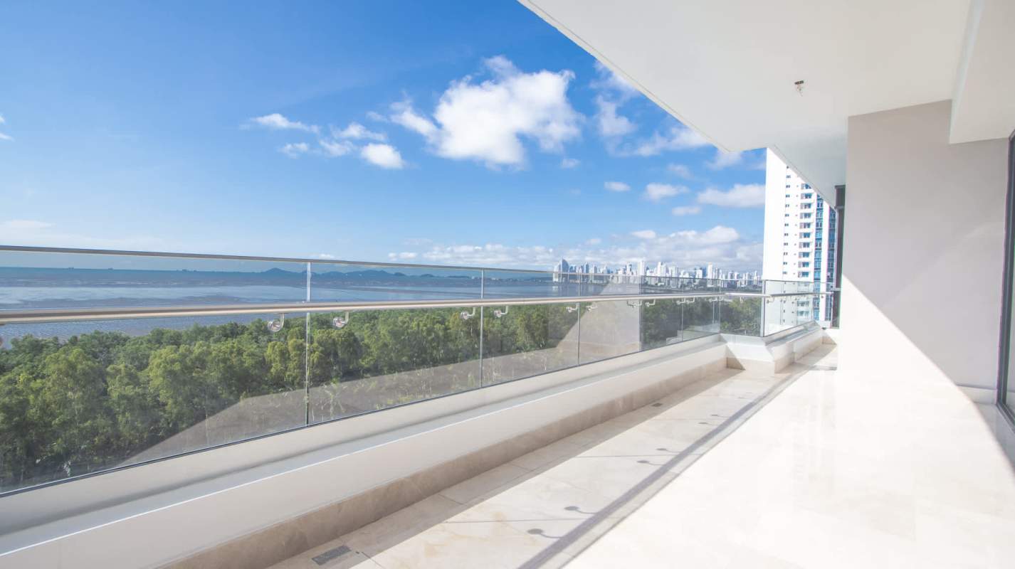 Panoramic balcony glass railing ocean views PH Matisse Costa del Este Panama