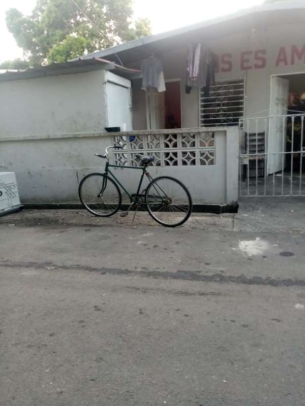 9-room house for sale in Panama City Puente del Rey ideal for rental investment or small store