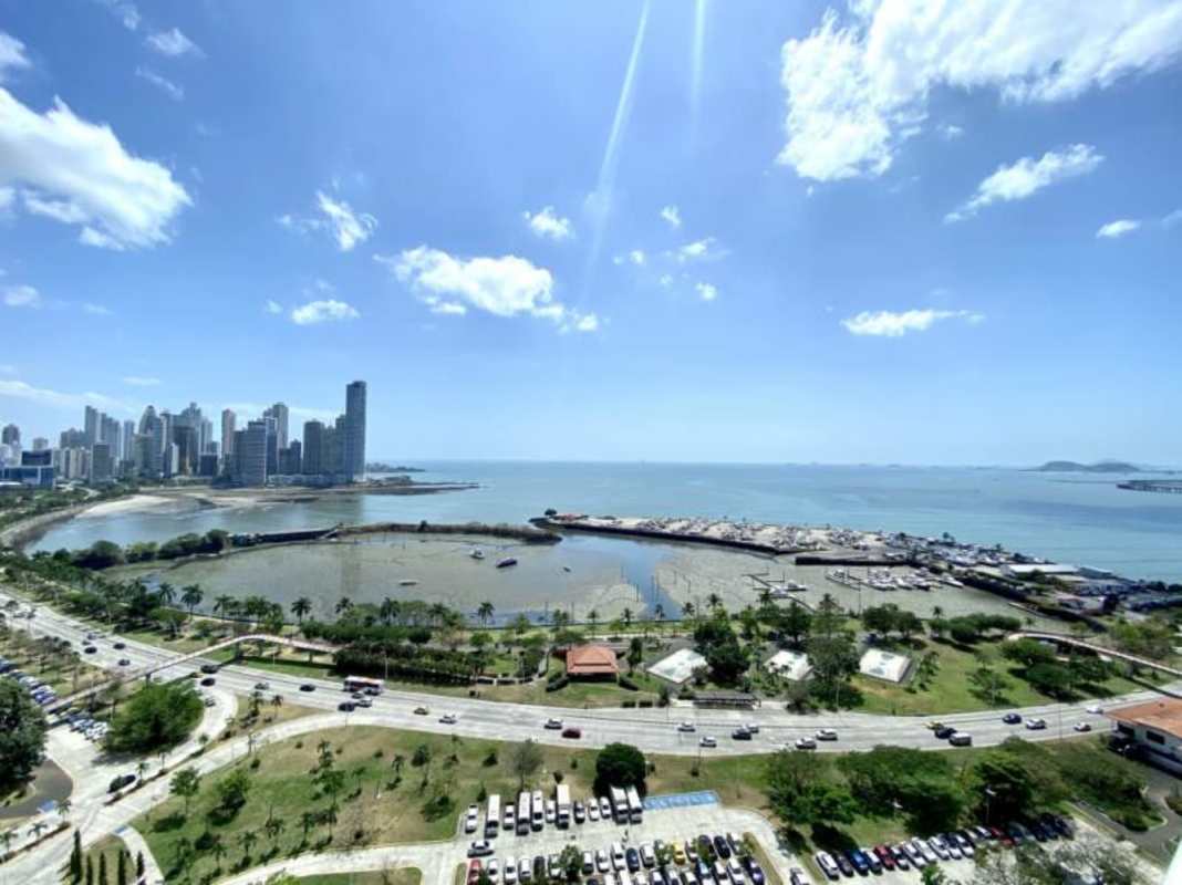 Aerial shot of Panama City skyline and waterfront along Avenida Balboa near PH White tower