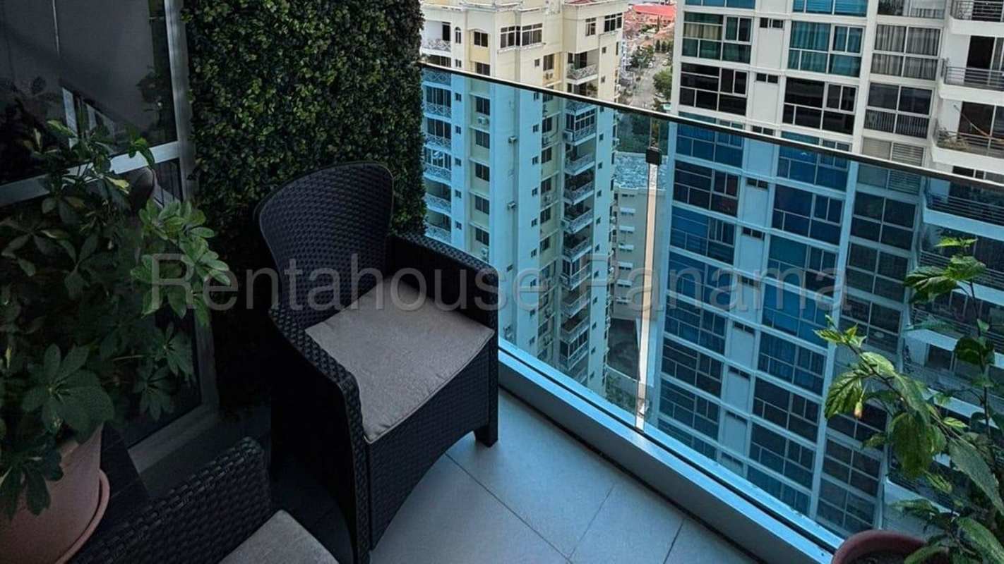 Master suite with large window, city views, walk-in closet in PH Altamira Panama City