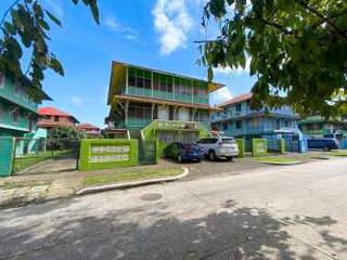 Mixed-use Building for Sale in Barrio Norte - 6 bedrooms