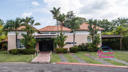 Spacious open plan living dining with vaulted ceilings and tropical garden views Costa Blanca Panama