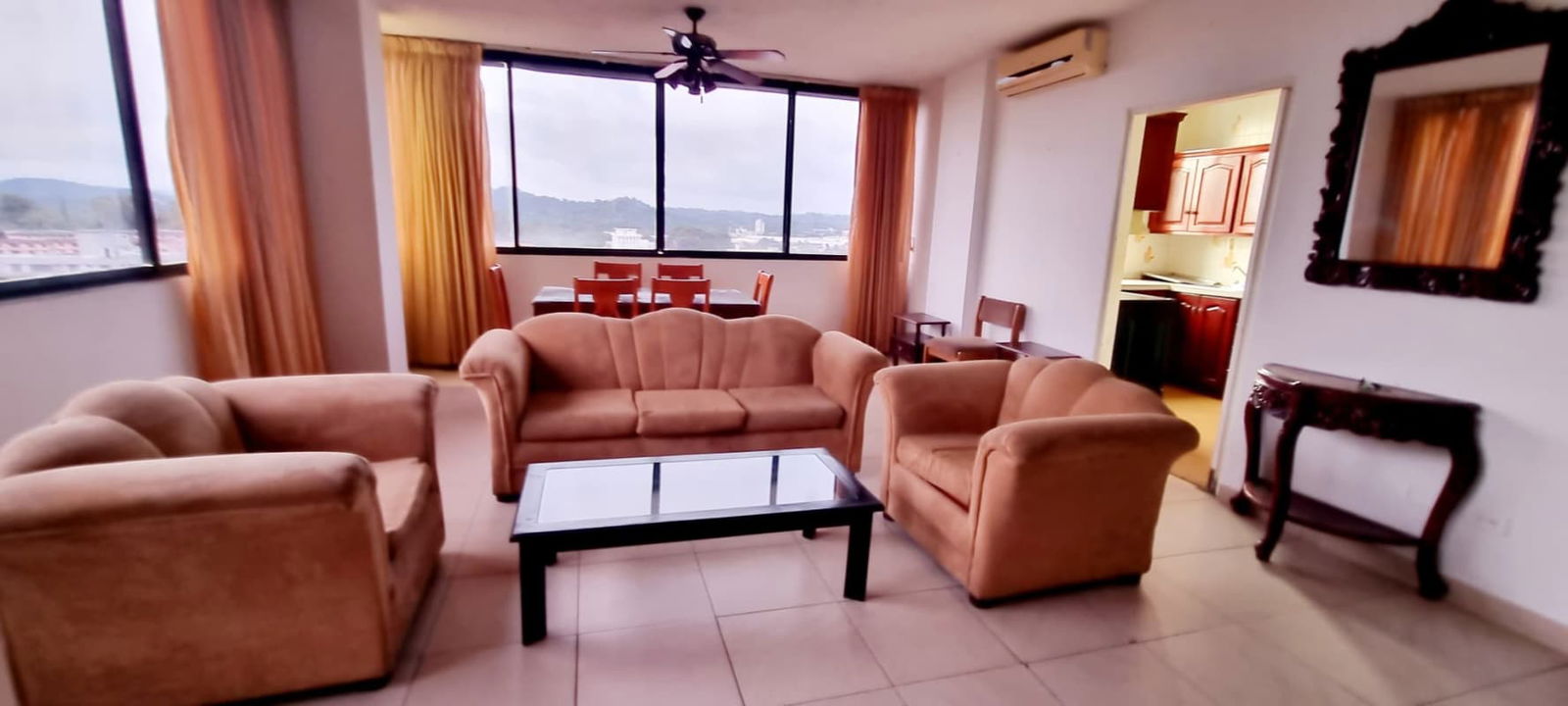 Furnished second bedroom with split AC and closet PH Luxor Tower Panama
