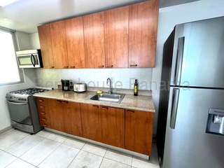 Apartment for Sale in San Francisco - 3 bedrooms