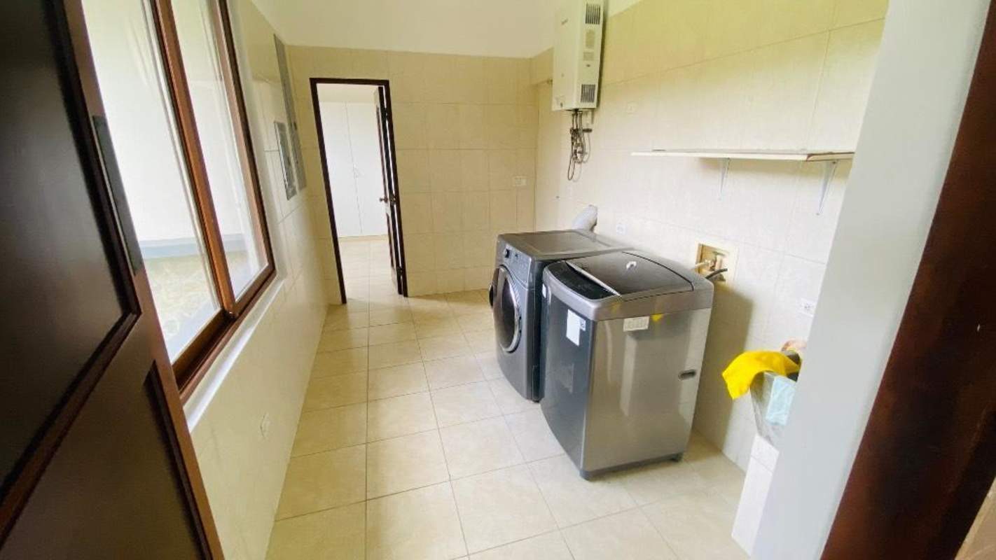 Furnished 3BR House with Garden in Villa de las Fuentes El Dorado