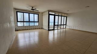 Apartment for Sale in Costa del Este - 3 bedrooms