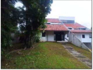 House for Sale in San Francisco - 5 bedrooms