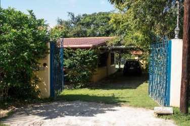 Secure entrance with parking at Costa Esmeralda vacation rental San Carlos Panama