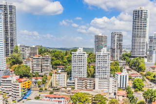 Apartment for Rent in Bella Vista - 3 bedrooms