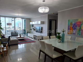 Apartment for Sale in San Francisco - 2 bedrooms