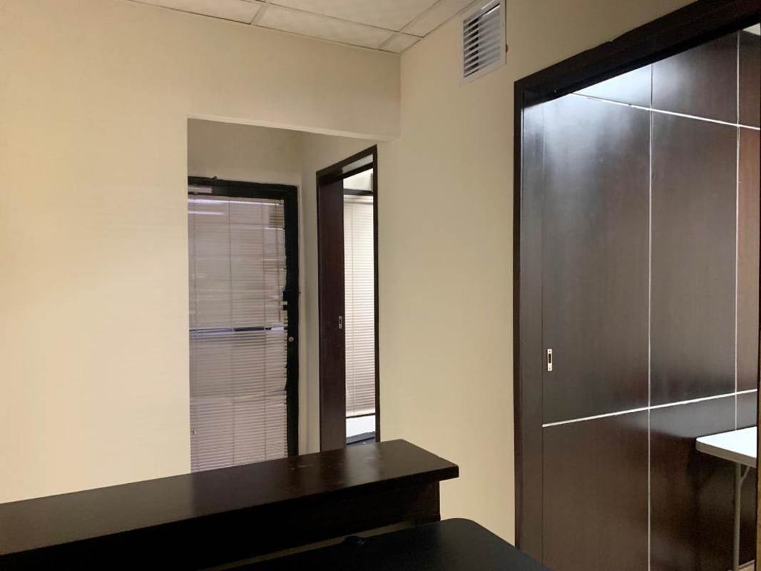 Ample parking garage with ventilation inside Aventura Business Center in El Dorado Panama City