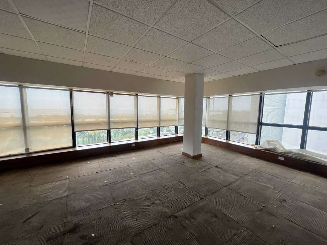 Large empty corporate office interior at PH Torre BAC Avenida Balboa Panama
