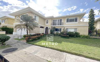 House for Sale in Costa del Este - 4 bedrooms