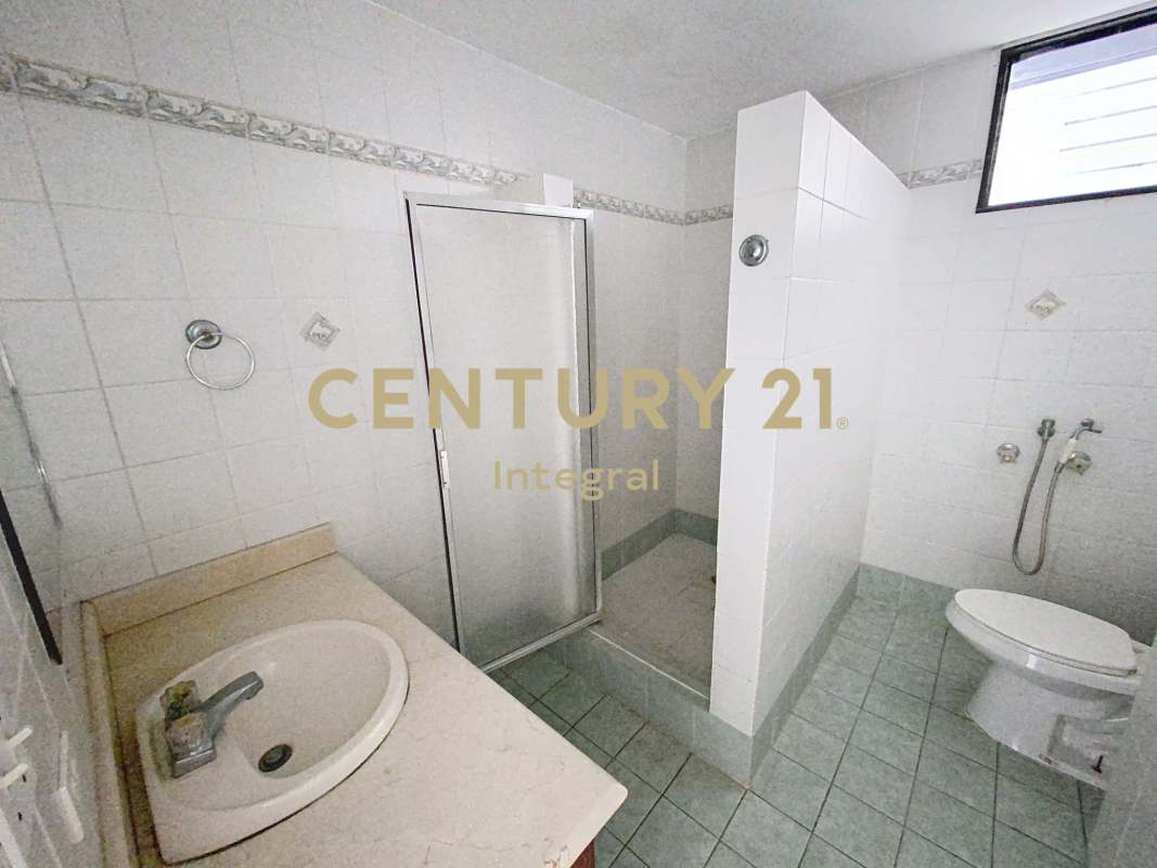 Common lounge social area with pool view PH Brisas de Obarrio Obarrio Panama