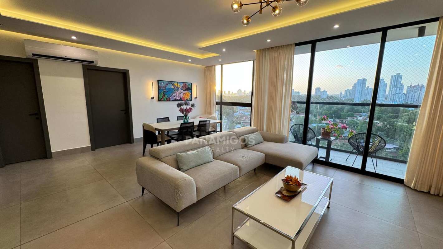 Modern 2BR Apartment with Balcony in PH Victory Sport
