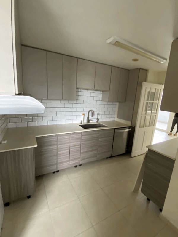 Updated kitchen quartz countertops ceramic tiles PH Villa de las Fuentes Panama