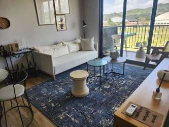 Bedroom with natural light, mountain view, built-in closet at PH Centriqo Panama