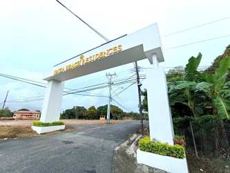 Fully equipped kitchen at Villa Ibiza Beach Residence with appliances in Santa Clara Panama rental home