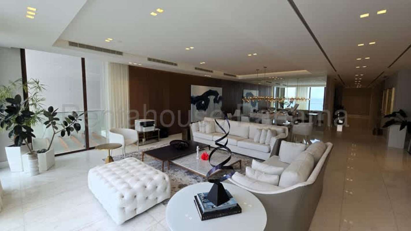 Contemporary kitchen with island, high-end finishes at Trump Ocean Club Punta Pacífica Panama