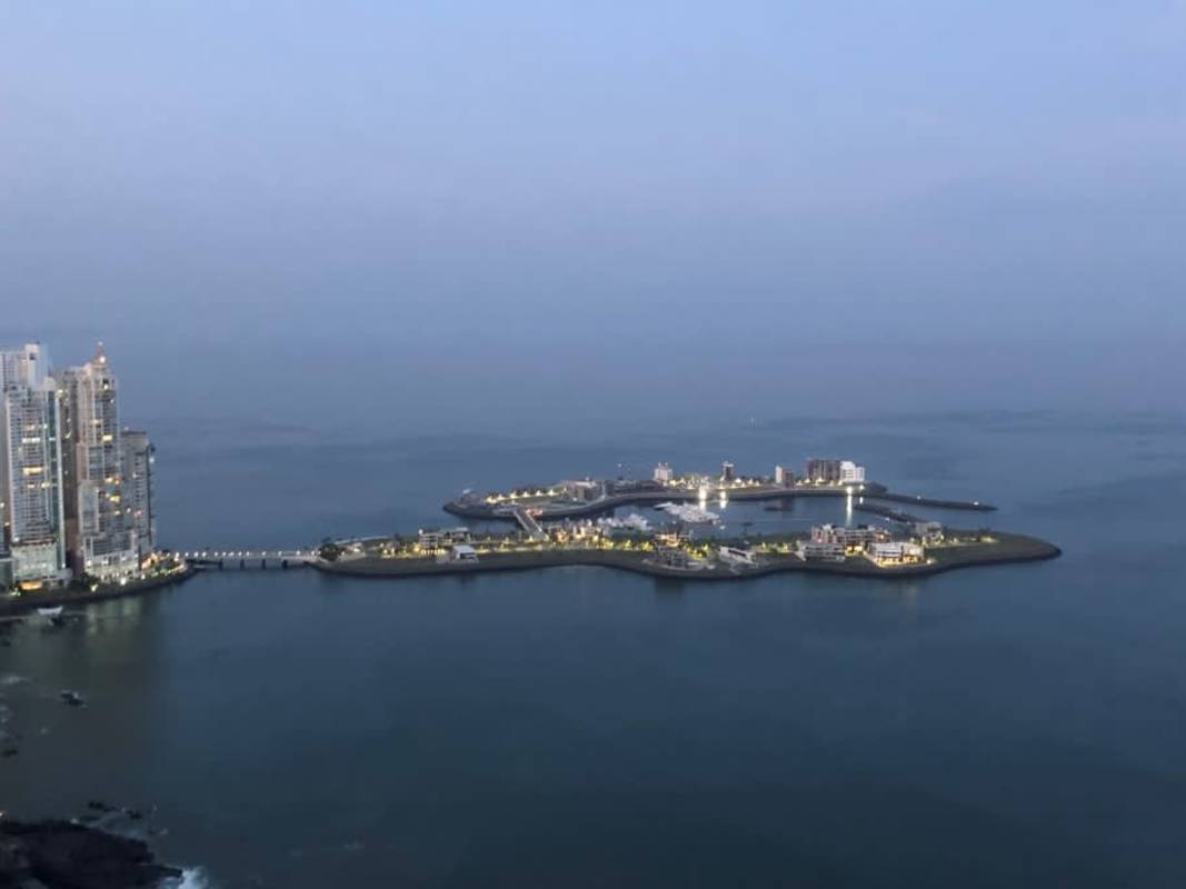 Private marina with yachts docked beside luxury residences Ocean Reef Panama