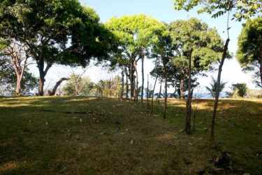 Natural landscape vacant lot with ocean view potential in Santa Catalina Panama surf destination