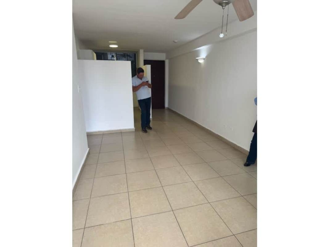 Bright living room with neutral tile, ceiling fan in PH La Cresta Bella Vista Panama City