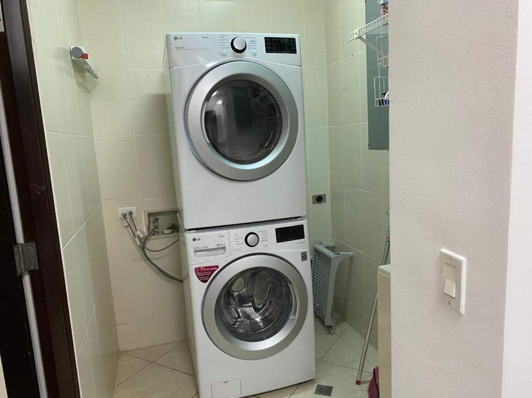 Luxurious clubhouse amenities for residents Embassy Club Clayton Panama with pool tennis gym