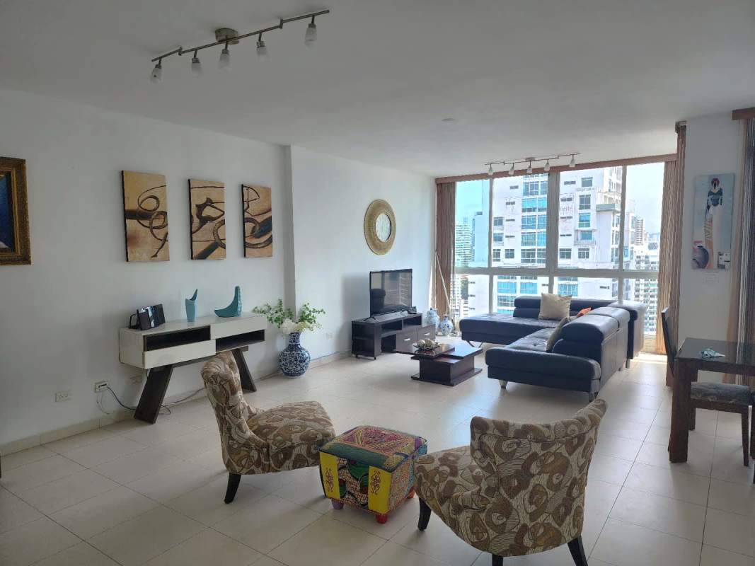 Fully equipped kitchen with granite countertops, appliances in PH Vista Marina Panama City