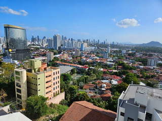 Apartment for Rent in Villa de las Fuentes / Miraflores - 3 bedrooms