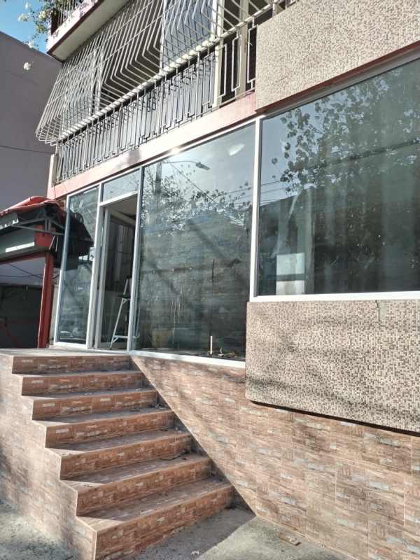 Spacious open-plan interior suitable for retail or office in El Carmen Panama City