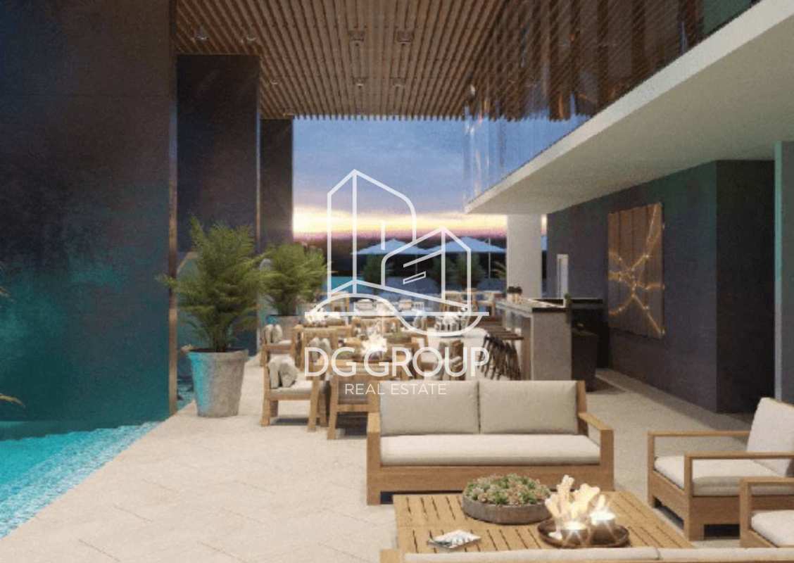 Bright contemporary living room with beige seating, vertical window blinds in PH Generation Tower Costa del Este Panama