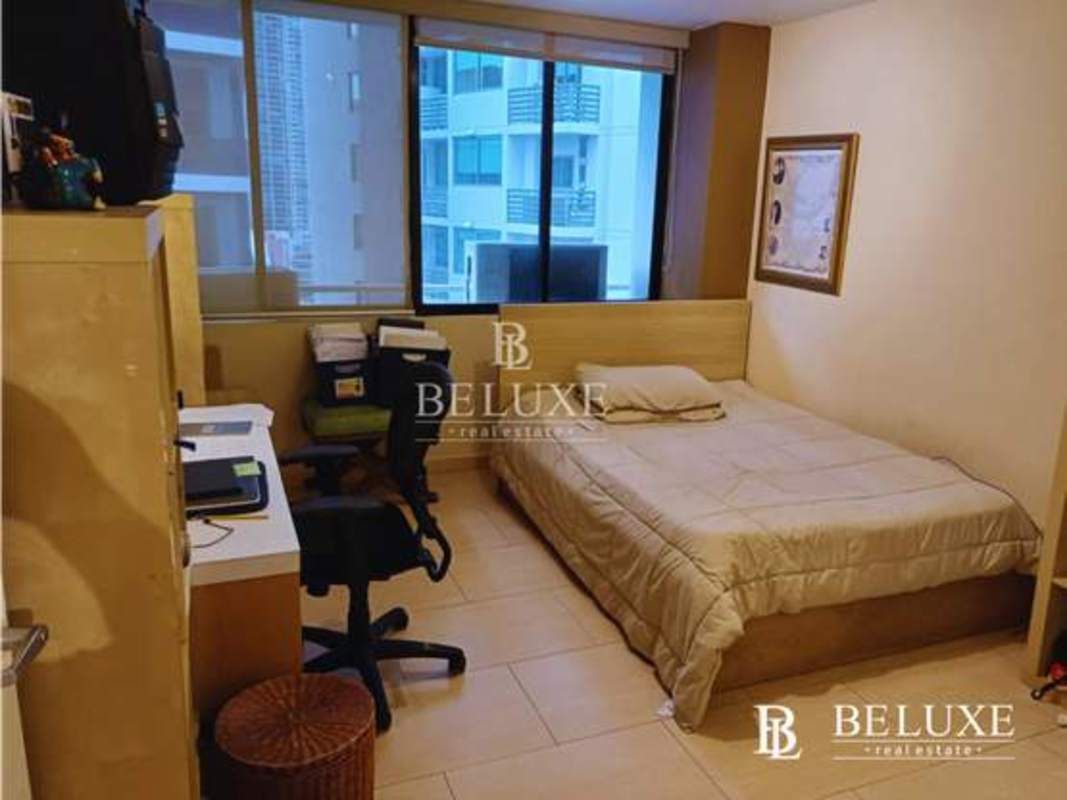 Second bedroom with ample light and closet PH Royal Princess Panama City