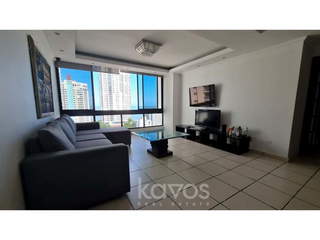 Apartment for Sale in San Francisco - 3 bedrooms