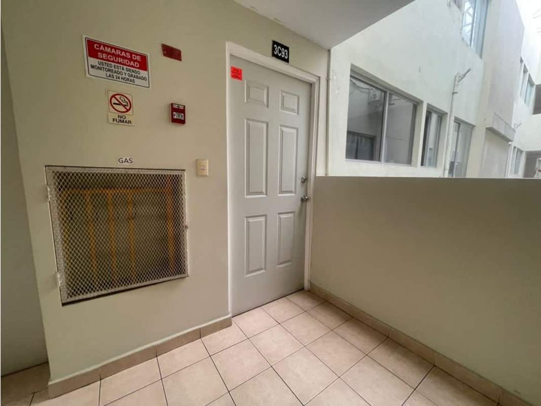 Bathroom with pedestal sink and shower PH Mystic Towers