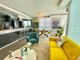 Apartment for Rent in San Francisco - 3 bedrooms