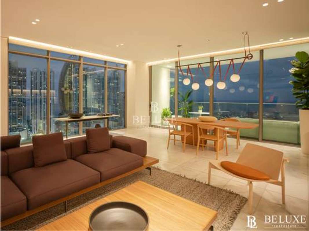 Luxury dining area with panoramic ocean views at PH Sea Point Punta Paitilla Panama City