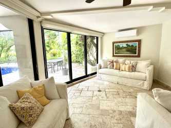 Luxury 5BR Villa Paseo de las Casas Buenaventura Río Hato - View 2