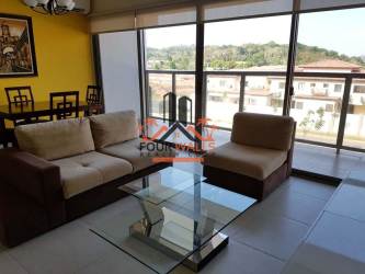 Bathroom with modern fixtures at PH Midrise Panama Pacifico