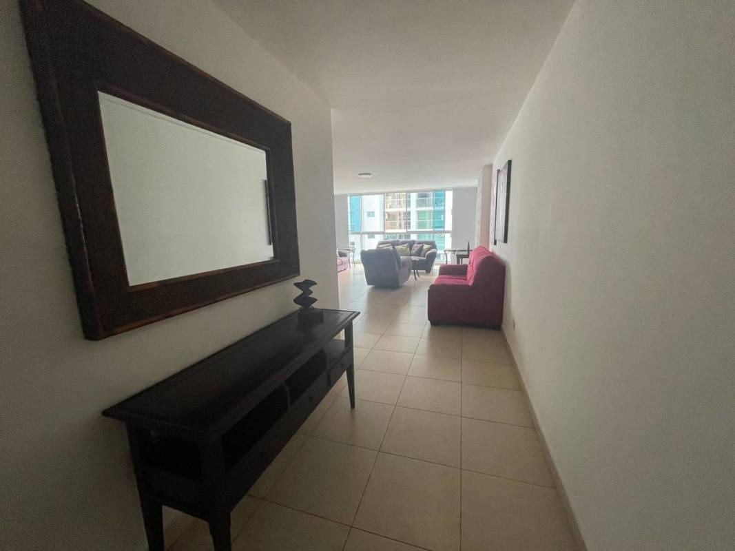 Rooftop pool with skyline view in PH Costa View Costa del Este Panama City