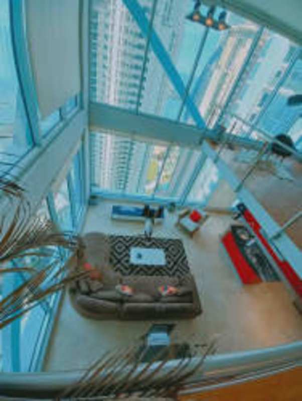 Rooftop infinity pool with glass railing and sea panoramic views at Loft 41 Punta Pacifica